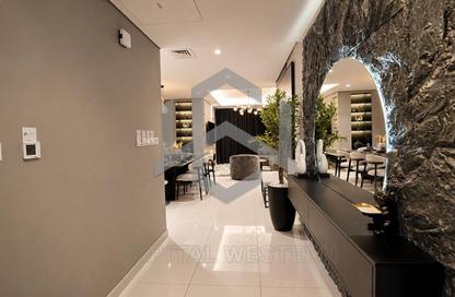 Apartment - 2 Bedrooms - 2 Bathrooms for sale in Paramount Tower Hotel  and  Residences - Business Bay - Dubai