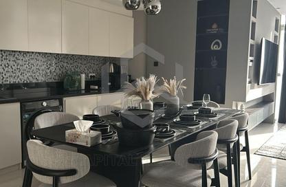 Apartment - 2 Bedrooms - 2 Bathrooms for sale in Paramount Tower Hotel  and  Residences - Business Bay - Dubai
