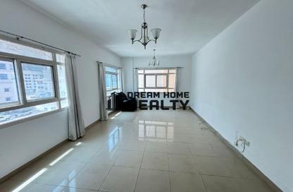 Apartment - 2 Bedrooms - 3 Bathrooms for rent in Al Taawun - Sharjah