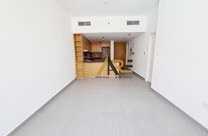 Apartment - 1 Bedroom - 2 Bathrooms for rent in Souks Residential - Al Mamsha - Muwaileh - Sharjah