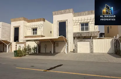 فيلا - 5 غرف نوم - 7 حمامات للايجار في الحليو 2 - الحليو - عجمان