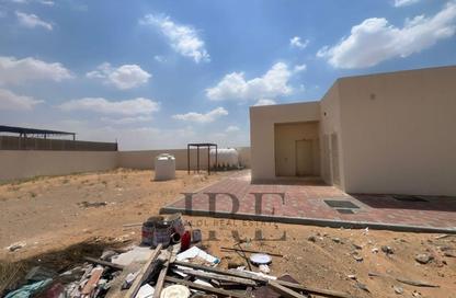 مستودع - استوديو - 1 حمام للايجار في الصجعة الصناعية - الصجعة - الشارقة