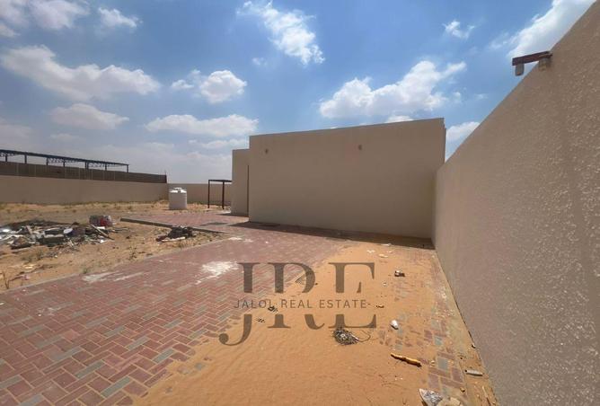 71523447 - Property Image 3