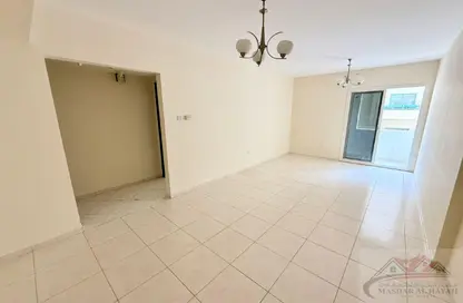 Apartment - 1 Bedroom - 2 Bathrooms for rent in Al Hafeet Tower 6 - Al Nahda - Sharjah