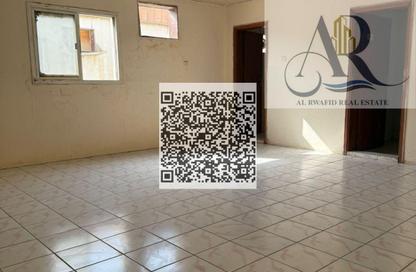 Labor Camp - Studio - 7+ for rent in SG 10 Building - Industrial Area 10 - Sharjah Industrial Area - Sharjah