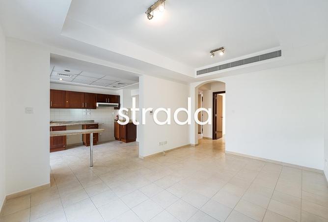 65566100 - Property Image 3