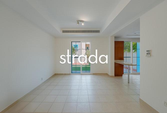 65566100 - Property Image 2