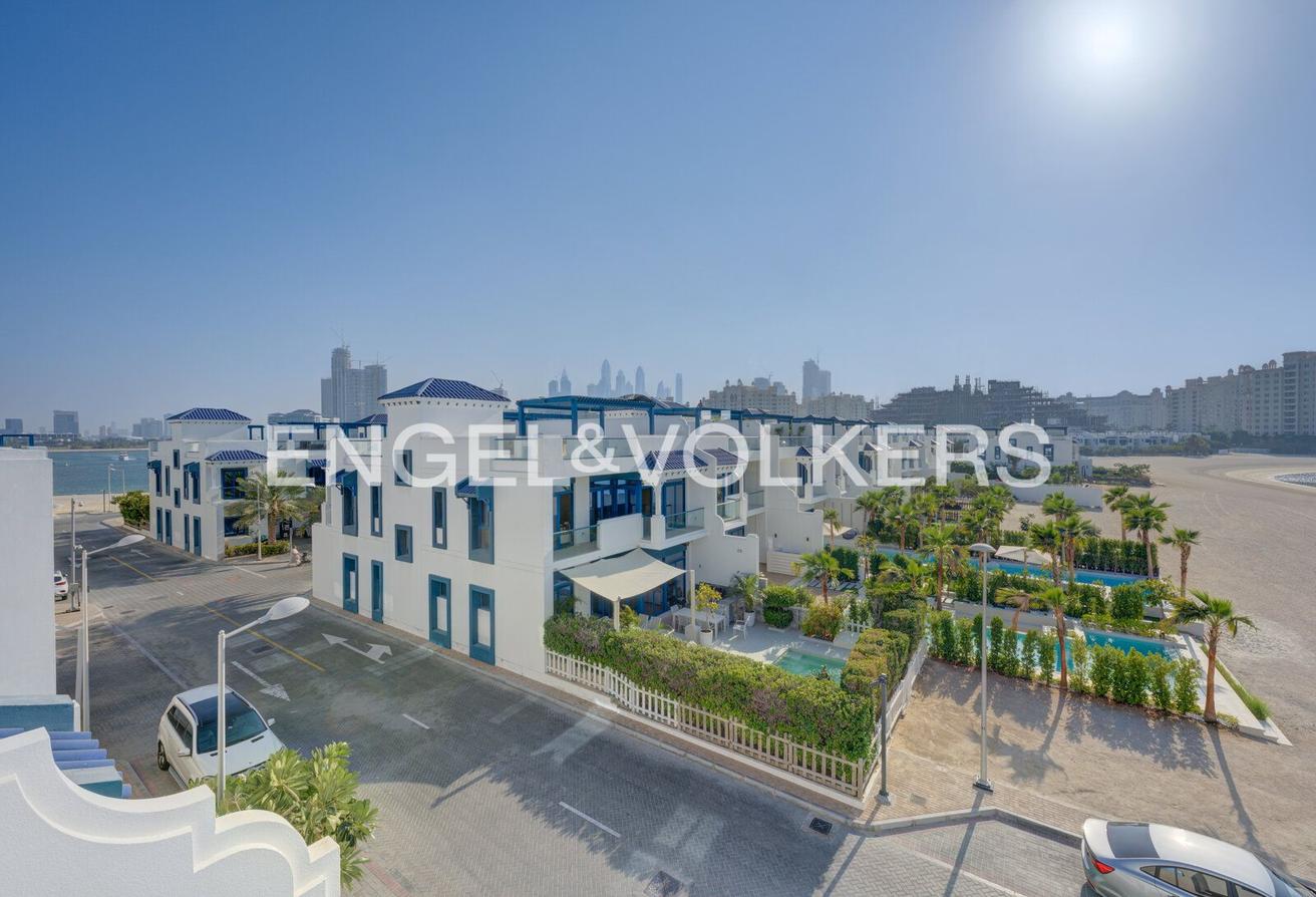 Beachfront | Sea View | Spacious photo 20