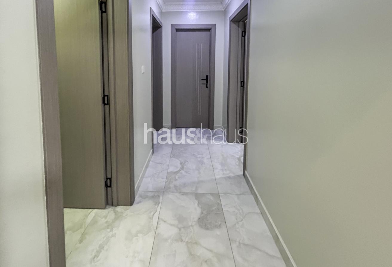 Renovated | Spacious | Great Location | Negotiable photo 18