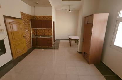 Apartment - Studio - 1 Bathroom for rent in Fire Station Road - Muwaileh - Sharjah