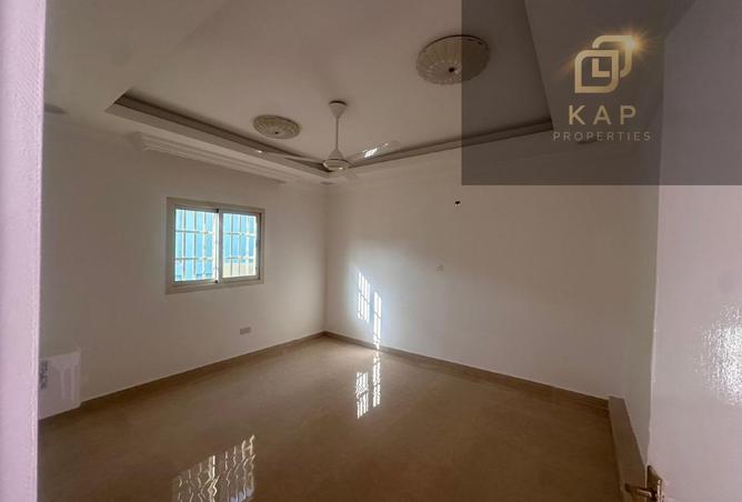 61303085 - Property Image 3