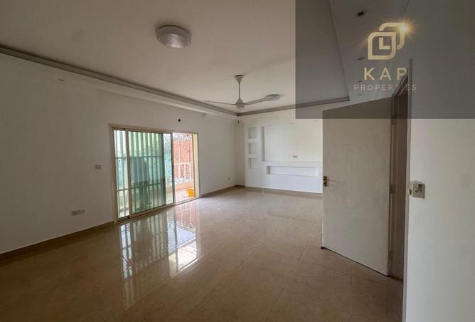 61303085 - Property Main Image