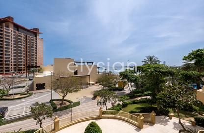 Apartment - 4 Bedrooms - 3 Bathrooms for rent in Al Das - Shoreline Apartments - Palm Jumeirah - Dubai