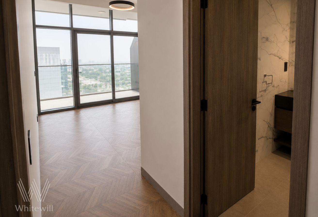 Unfurnished | High Floor | Community View photo 7