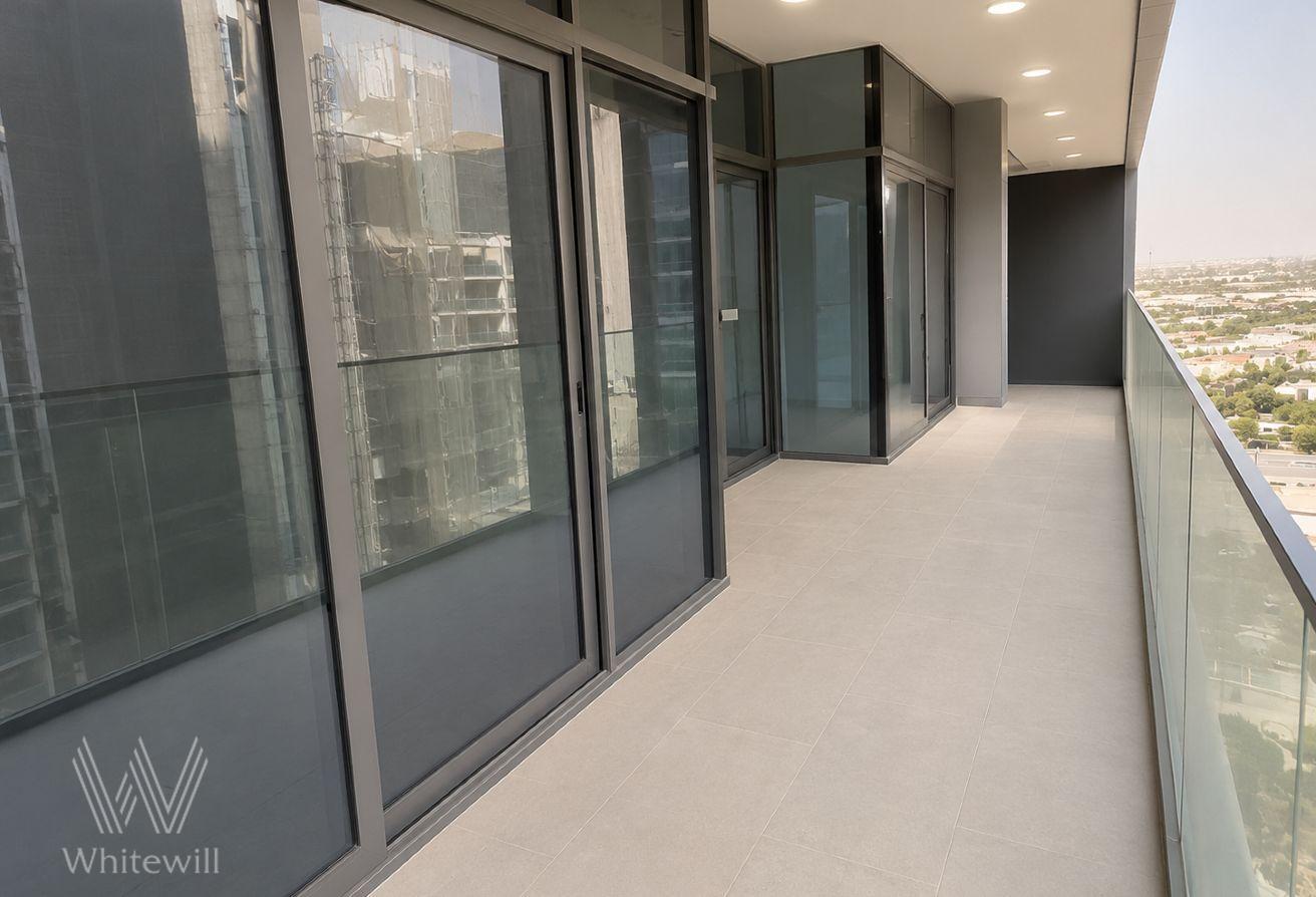 Unfurnished | High Floor | Community View photo 10