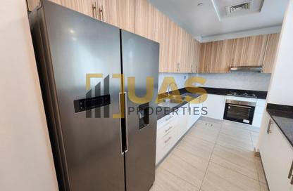 Apartment - 2 - 3 for rent in Jumeirah Garden City - Al Satwa - Dubai