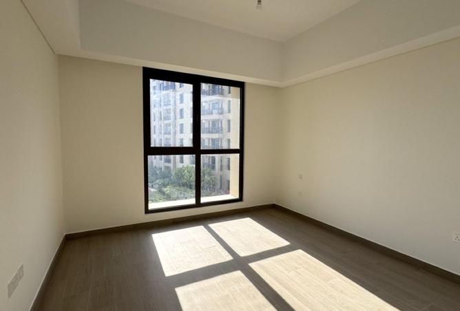 122002596 - Property Image 2