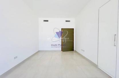 Apartment - 3 Bedrooms - 4 Bathrooms for rent in Najmat Tower C1 - Najmat Abu Dhabi - Al Reem Island - Abu Dhabi