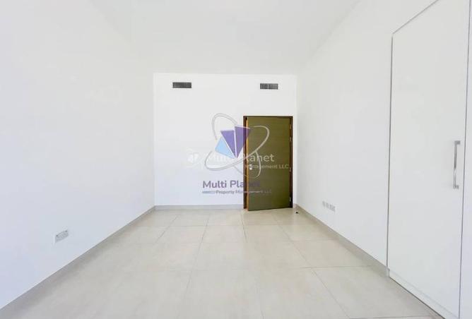 93151905 - Property Image 2