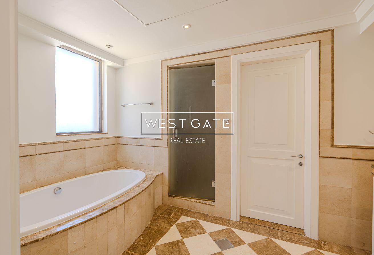 Luxury 4BR+Maids | Private Pool | 2 Kitchens | JBR photo 13