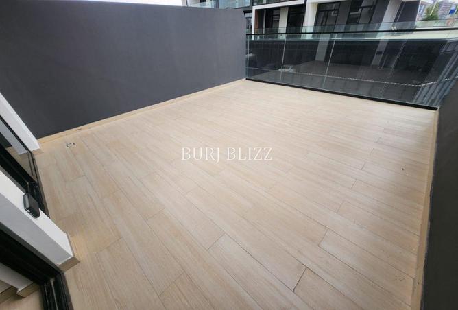 83211602 - Property Image 3