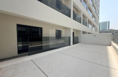Apartment - 1 Bedroom - 2 Bathrooms for rent in Iltemas Residence - Jumeirah Garden City - Al Satwa - Dubai