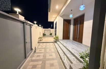 Villa - 5 - 7 for sale in Al Zaheya Gardens - Al Zahya - Ajman