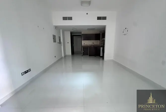 136100643 - Property Image 3
