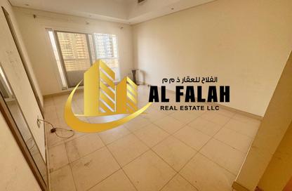 Apartment - 1 - 2 for rent in Joud Tower - Al Mamzar - Sharjah - Sharjah