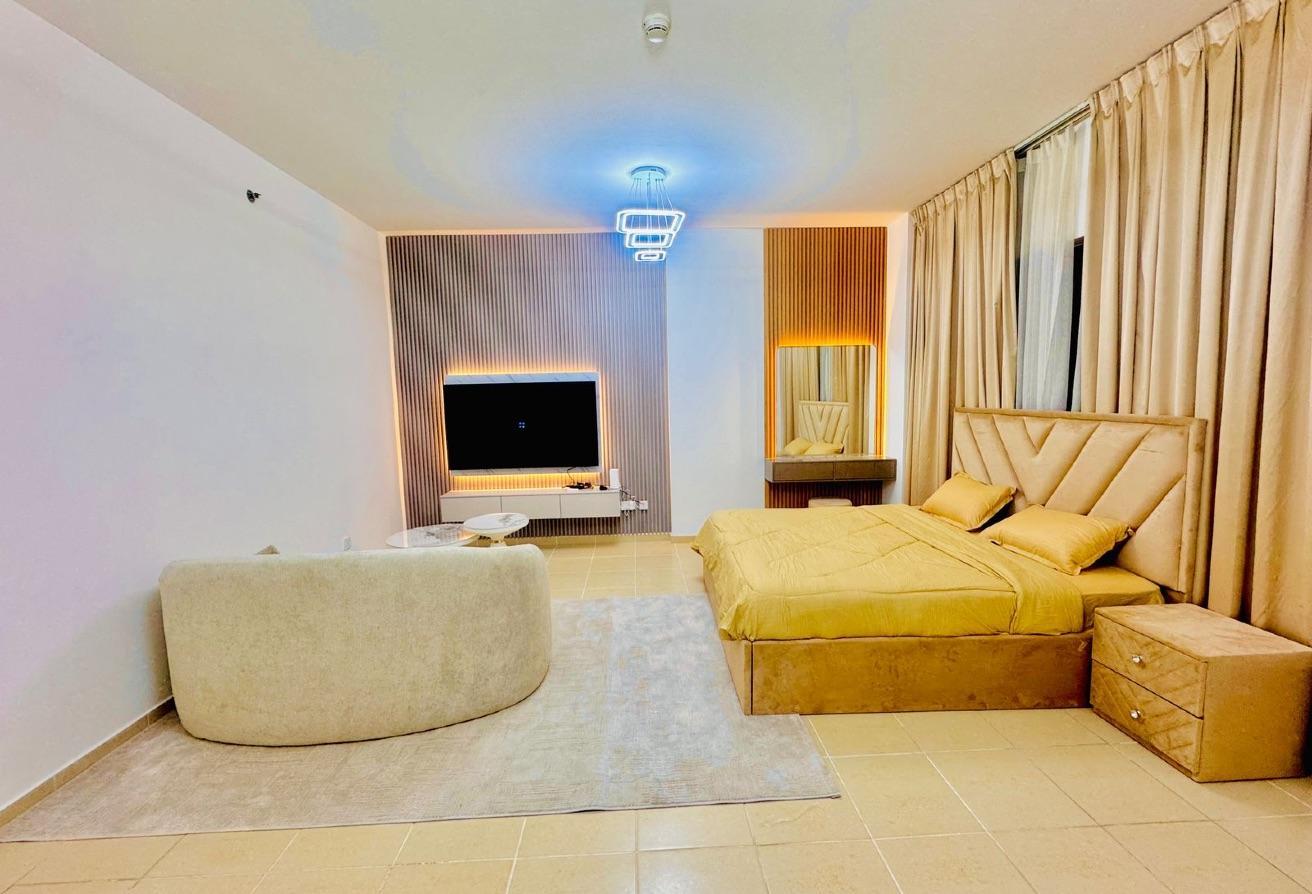 Fully Furnished 3BR + Maid | High Floor | Spacious photo 5