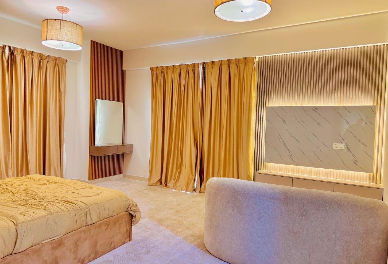 Fully Furnished 3BR + Maid | High Floor | Spacious photo 7