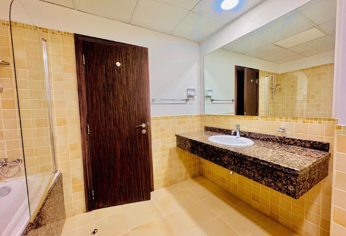 Fully Furnished 3BR + Maid | High Floor | Spacious photo 19