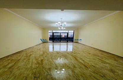 Apartment - 1 Bedroom - 2 Bathrooms for rent in Jumeirah Garden City - Al Satwa - Dubai