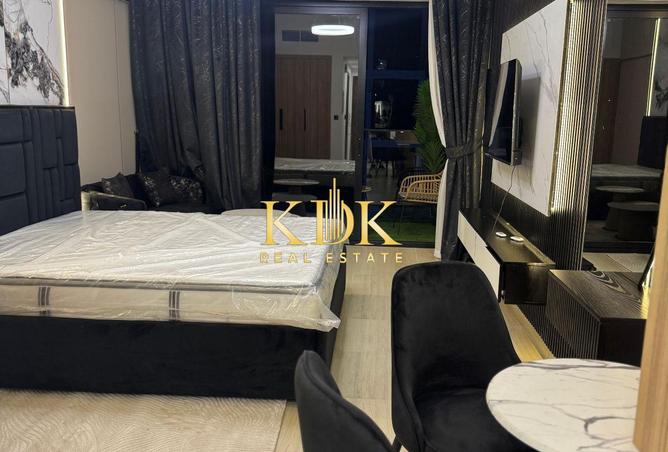 105965200 - Property Image 2