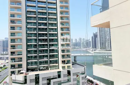 Apartment - 1 Bedroom - 1 Bathroom for rent in Mayfair Tower - Business Bay - Dubai