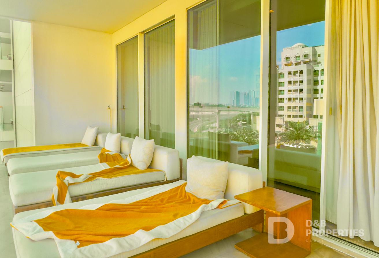 Marina Skyline View | Fully Furnished | Vacant photo 6