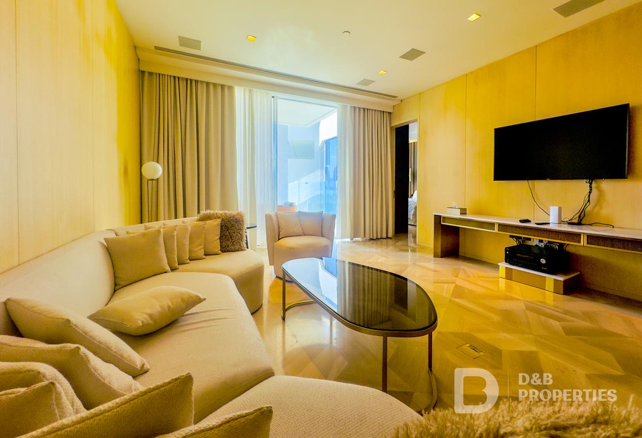 Marina Skyline View | Fully Furnished | Vacant photo 2