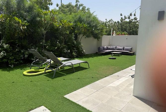 100423523 - Property Image 3