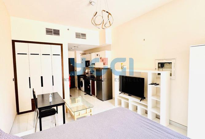 78182501 - Property Image 3