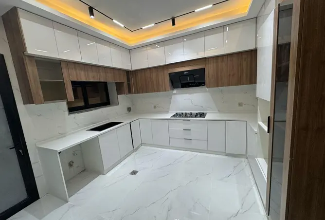 157808269 - Property Image 2