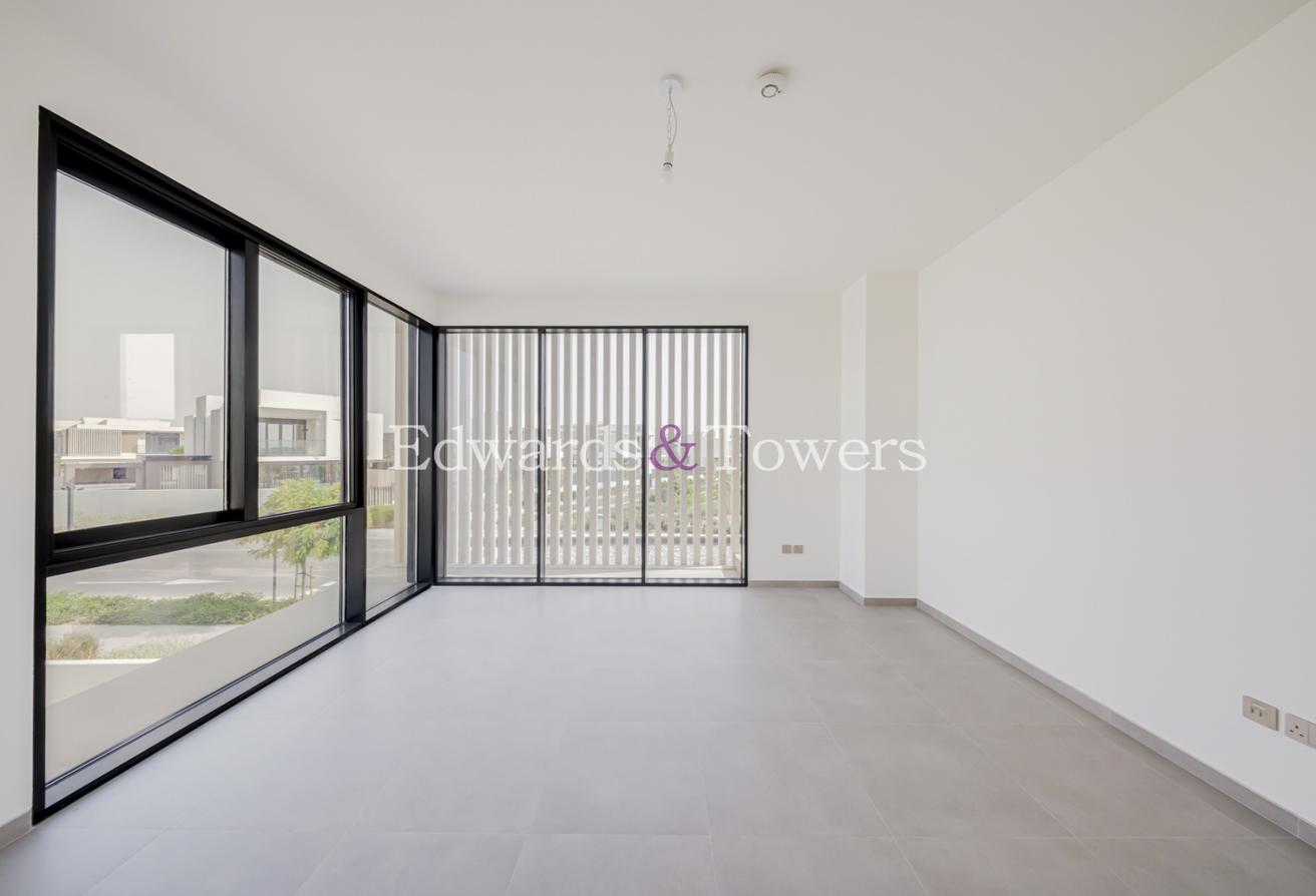 Luxury 5 Bed + Maid | Type C1| Premium Villa photo 8