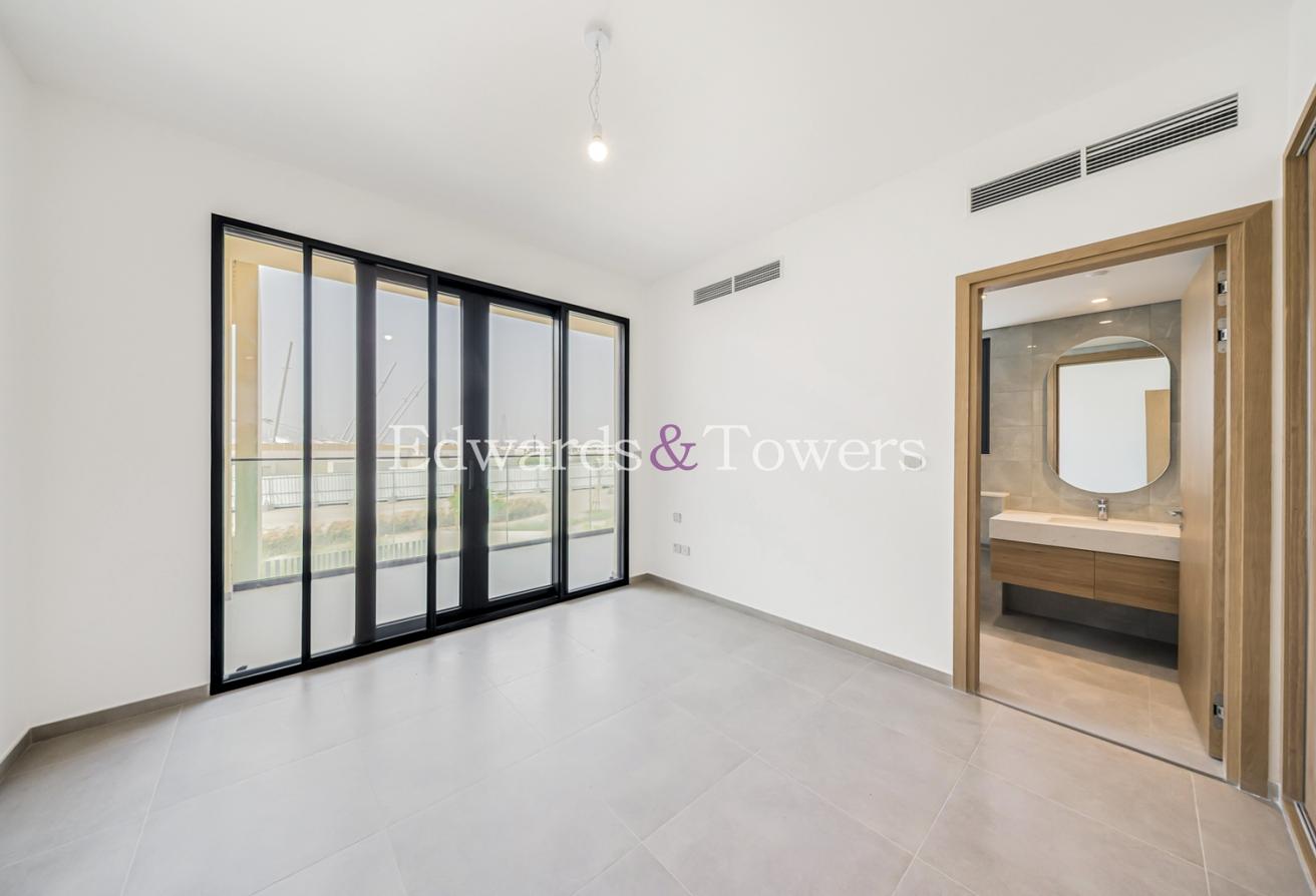 Luxury 5 Bed + Maid | Type C1| Premium Villa photo 17