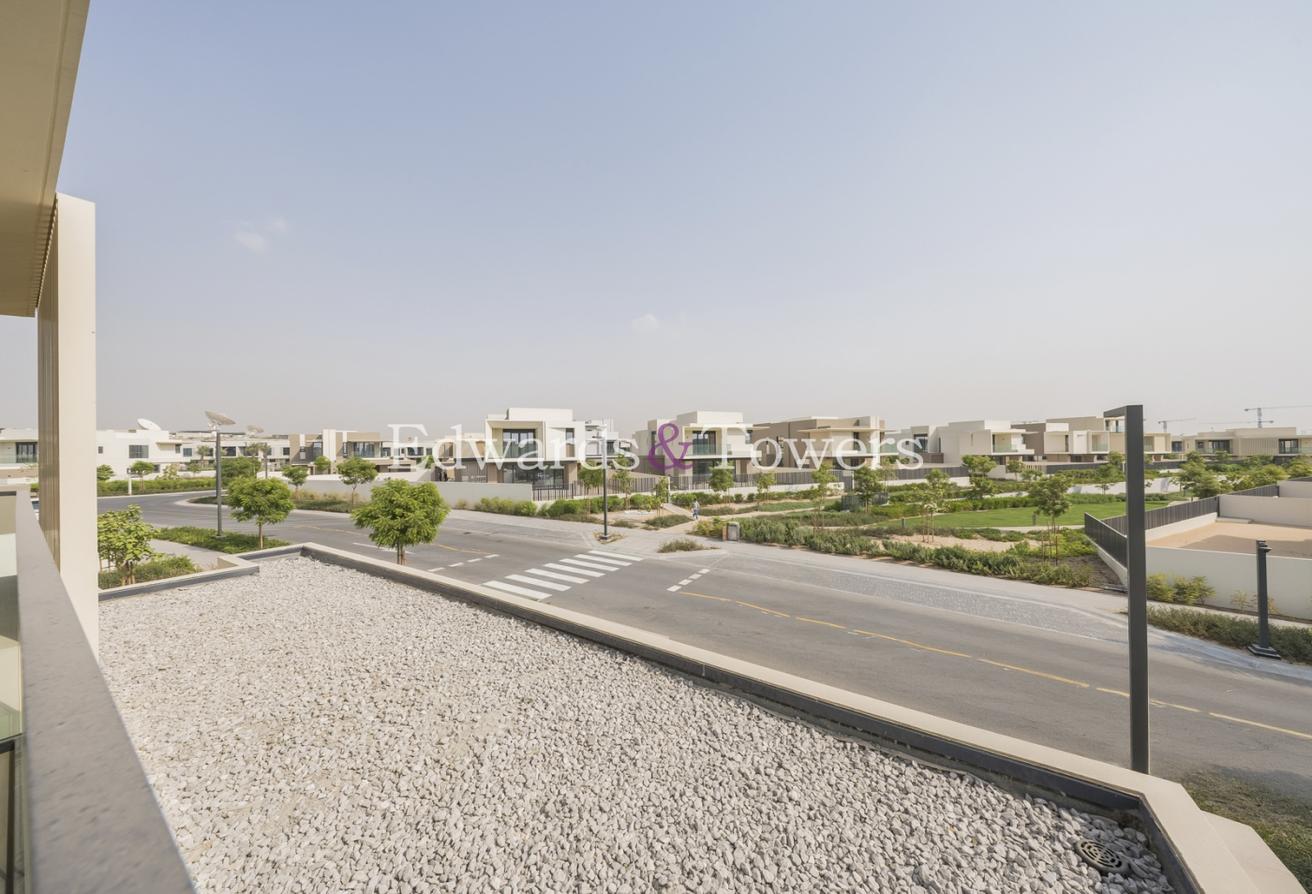 Luxury 5 Bed + Maid | Type C1| Premium Villa photo 25