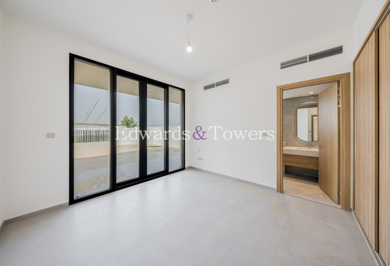 Luxury 5 Bed + Maid | Type C1| Premium Villa photo 15