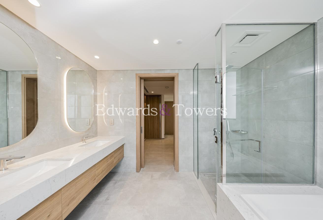 Luxury 5 Bed + Maid | Type C1| Premium Villa photo 20