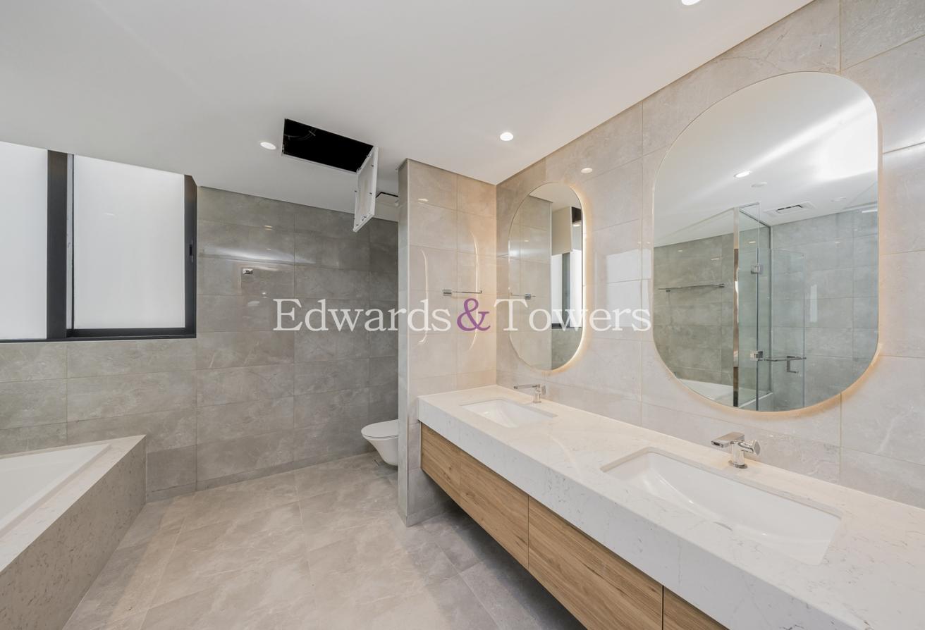 Luxury 5 Bed + Maid | Type C1| Premium Villa photo 21