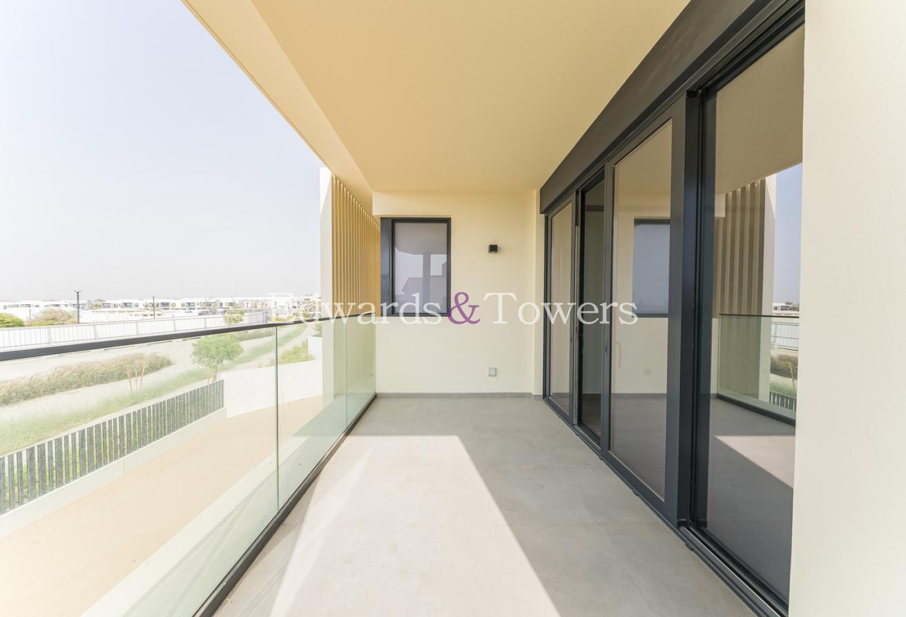 Luxury 5 Bed + Maid | Type C1| Premium Villa photo 26