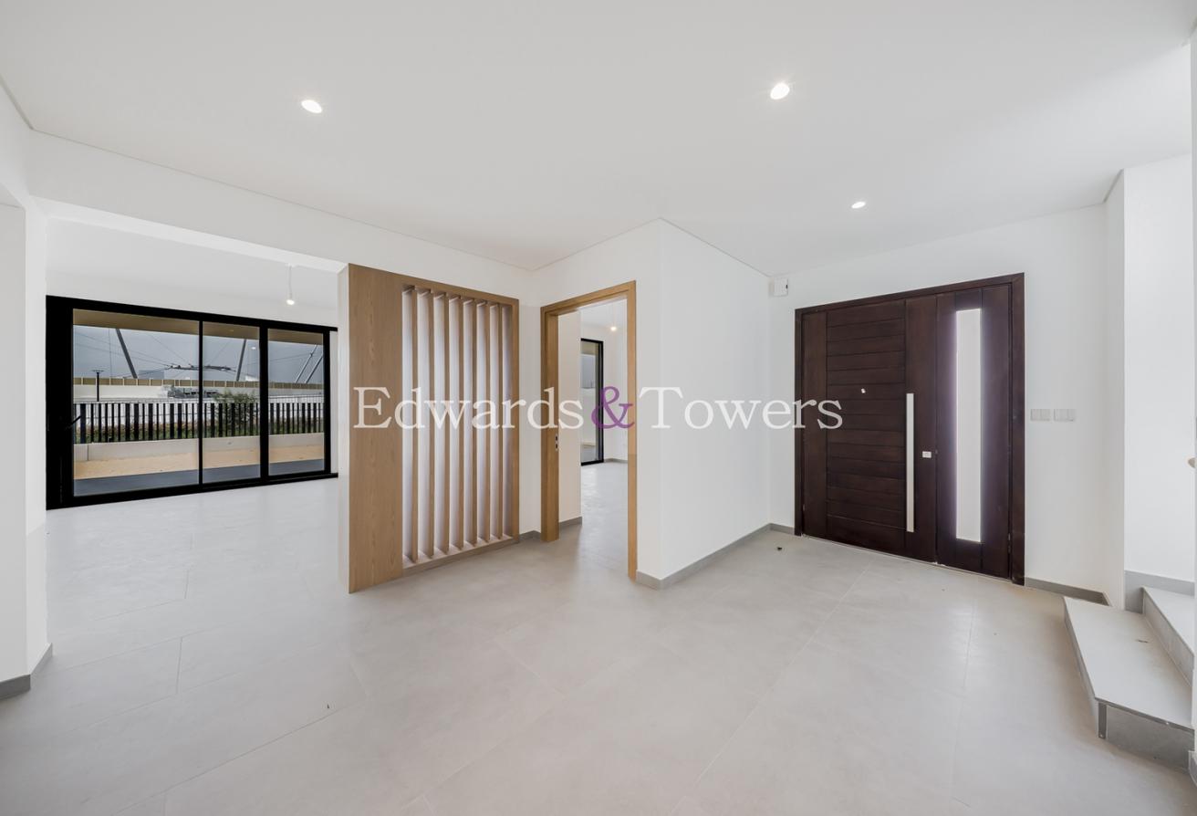 Luxury 5 Bed + Maid | Type C1| Premium Villa photo 7