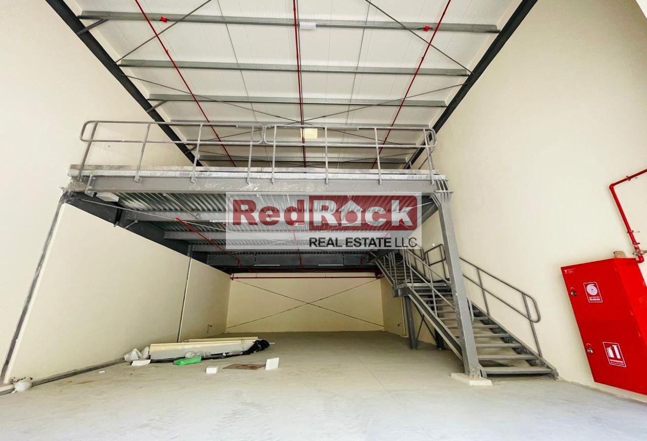 Contemporary Premium 2,900 Sqft Warehouse