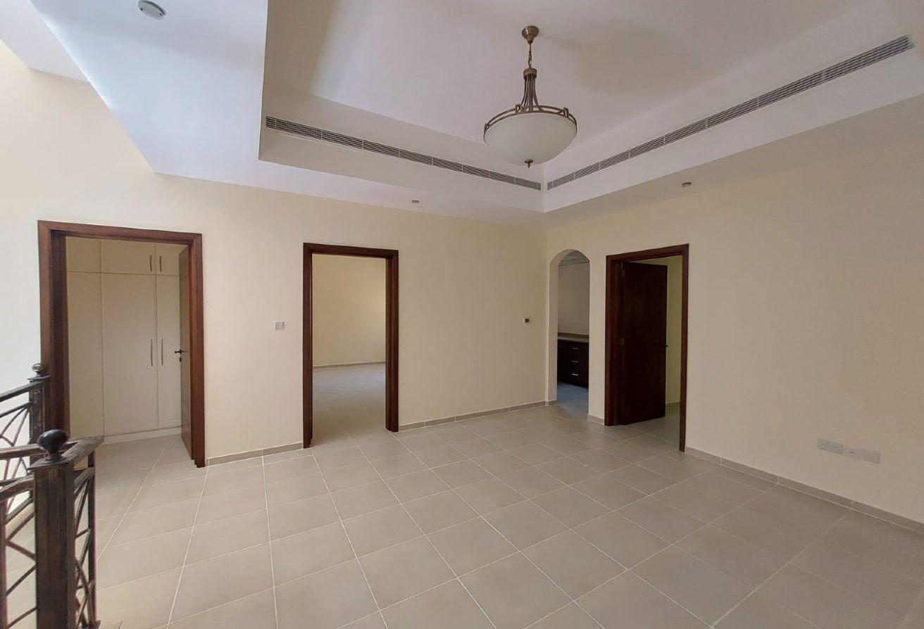 TOWNHOUSE VILLA WITH MAIDS ROOM AND GARDEN SPACE photo 15
